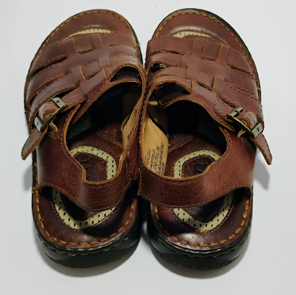 BORN Mens Brown Leather Fisherman Sandals Size 9M